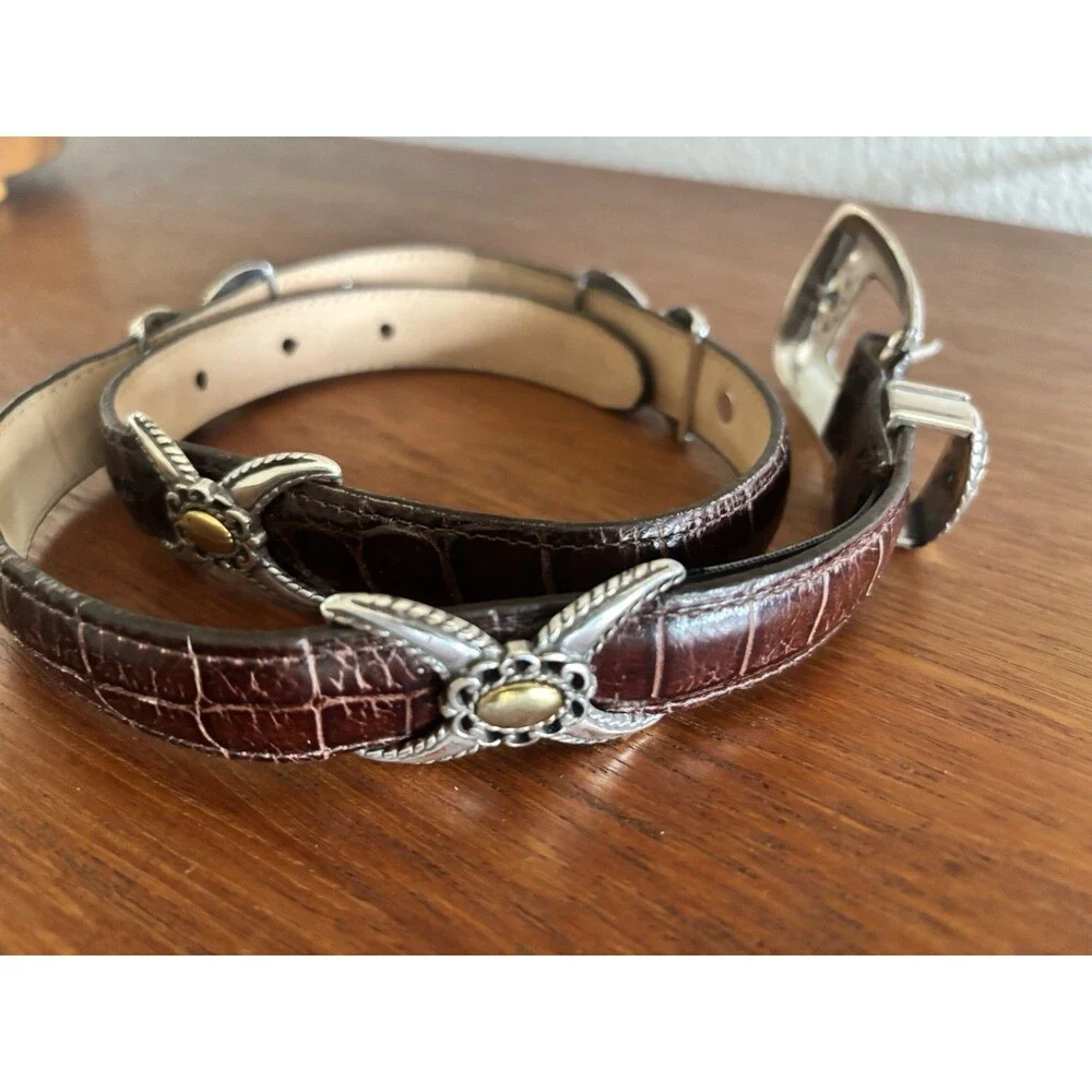 Vintage 90s BRIGHTON Two-Toned CONCHO Leather Belt SIZE SMALL Croc Embossed